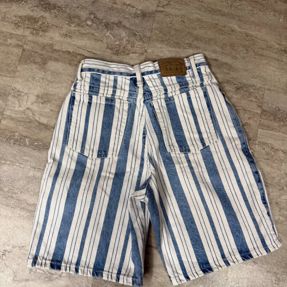 Vintage‎ Levis Loose Denim Jean - Blue White Shorts Striped - Womens SZ 5 -U.S.A